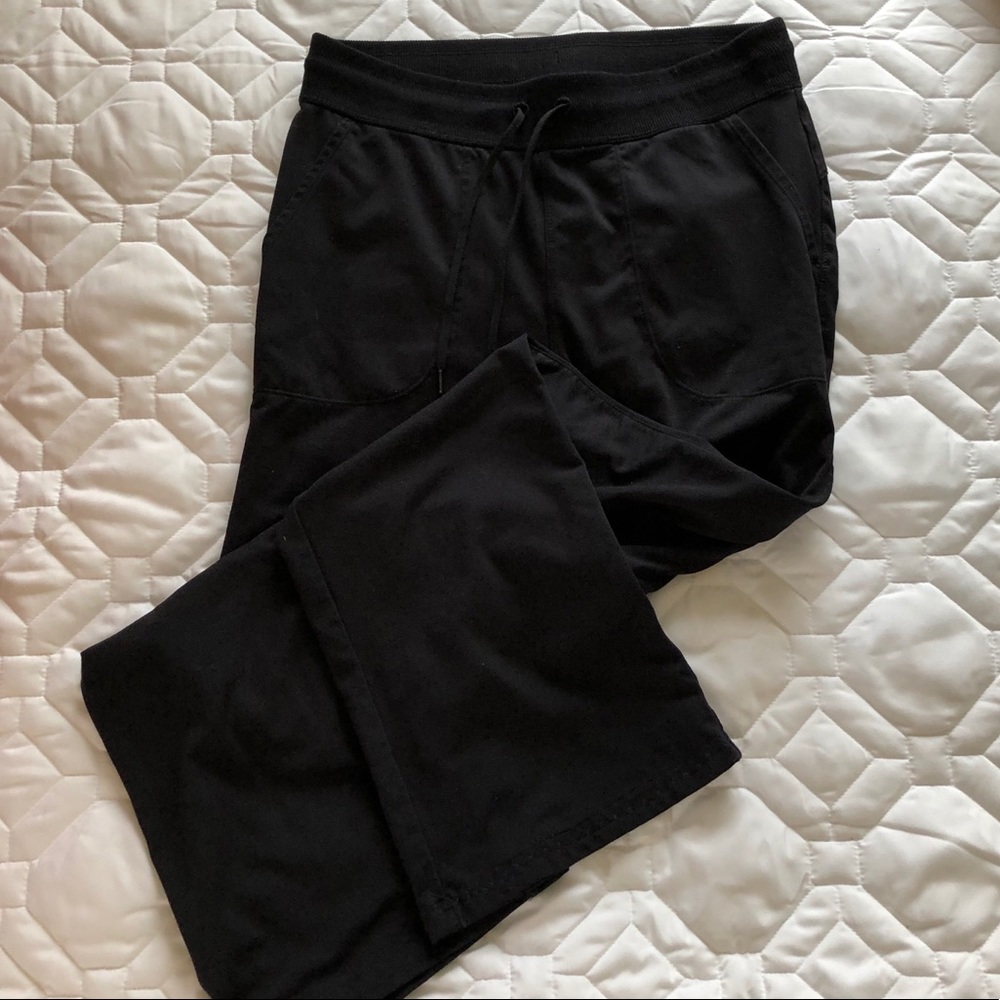 athleta stretchy sweatpants